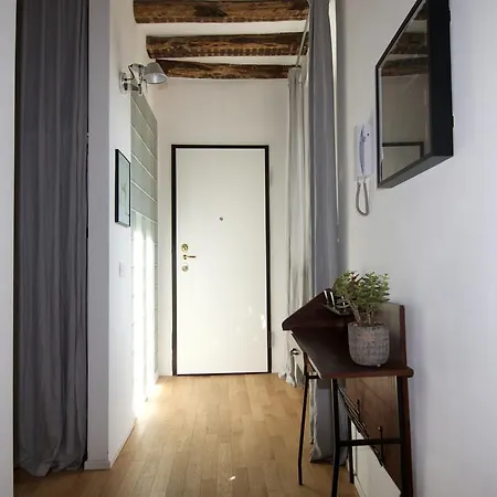 Giulini Apartment *